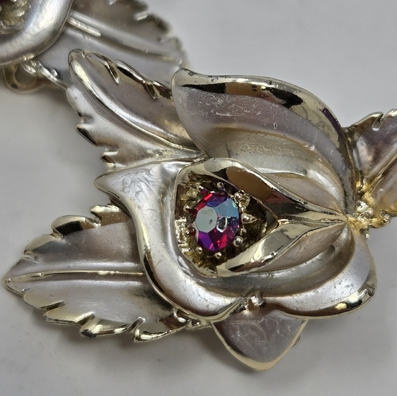 VINTAGE FLORENZA SILVER AB RED CRYSYAL FLOWER EARRINGS CLIP ON FASHION JEWELRY - Picture 10 of 13